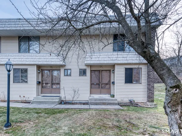 17 Hemlock Court #17, Cromwell, CT 06416