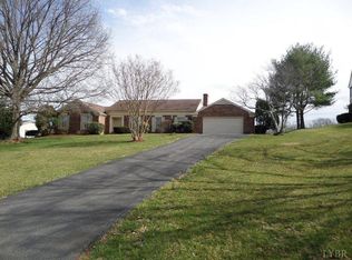 210 Hitching Post Ln, Forest, VA 24551