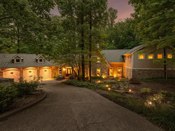7225 Tuliptree Trl, Indianapolis, IN 46256