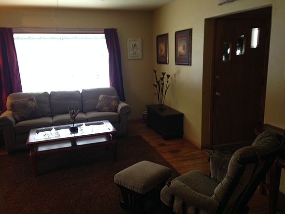 2nd image of 1018 S Lutz St
