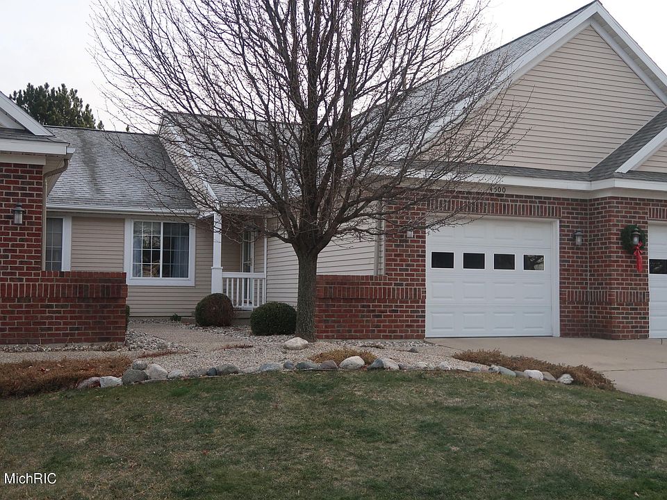 1st image of 4500 Woodrose Ct SE #14