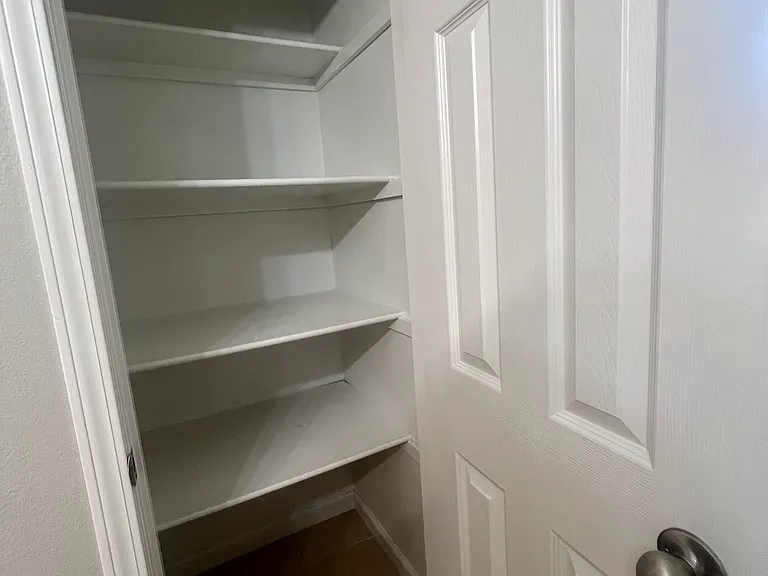 225 Shiloh Dr — Photo 8