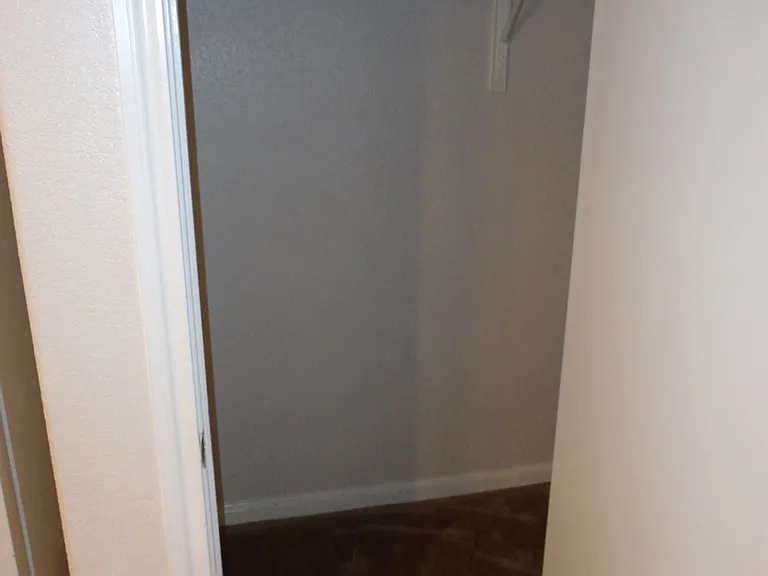 6106 Atwood St #A-B — Photo 3