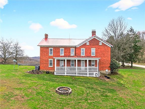 3rd image of 303 Hartley Hill Rd