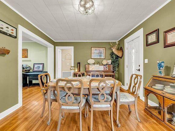 4th image of 341 McCord St