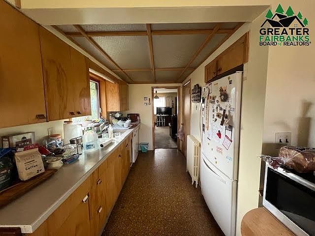 2nd image of 1111 Barnette St