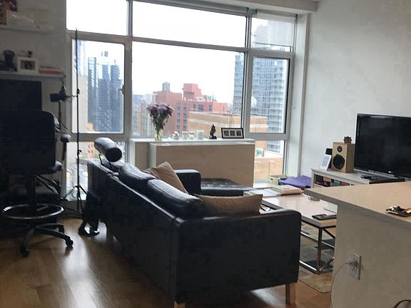 3rd image of 189 Schermerhorn St APT 24G