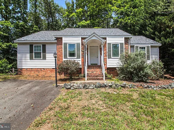 10816 Crestwood Dr, Spotsylvania, VA 22553