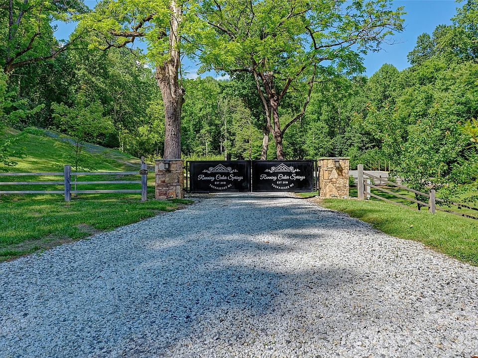 1st image of 4017 Canada Rd