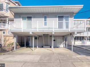 25 S Jefferson Ave, Margate City, NJ 08402