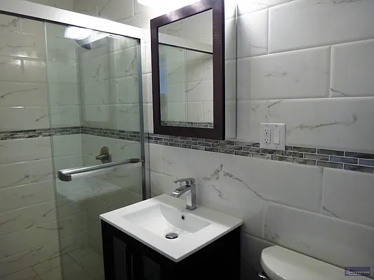 Rented by Brownstone Real Estate | media 23