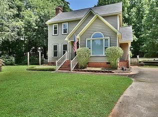 951 Pine Knoll Rd, Fort Mill, SC 29715