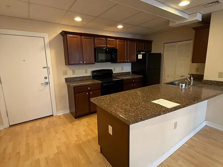 80 Nassau St #84-2B — Photo 2