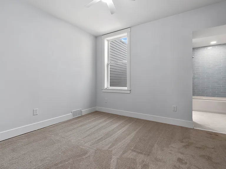 1515 Arch St — Photo 21