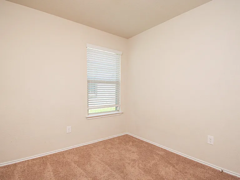 1707 Gigante Dr — Photo 16