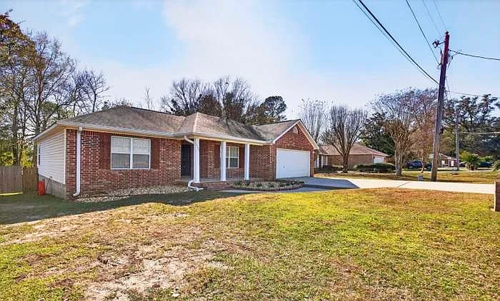 3 bed, 1702 sqft, $1,950 — Photo 4