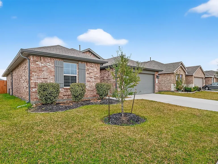 20926 Belmont Village Way — Photo 5