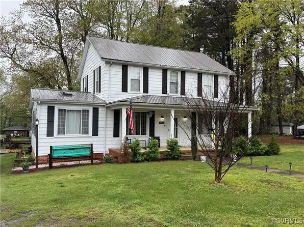 301 Harris Spring Rd, Burkeville, VA 23922