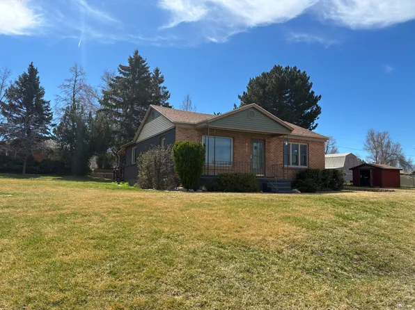 403 Highland Dr, Riverdale, UT 84405