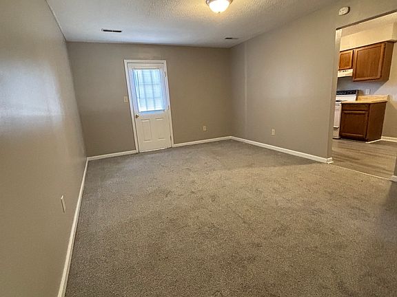 3rd image of 1713 Patrick Way APT 41
