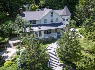 207 Mill Rd, New Canaan, CT 06840