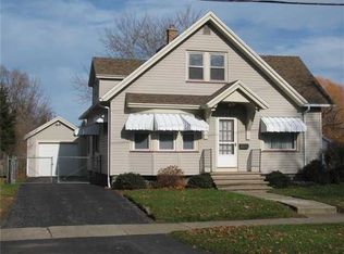 34 Rodessa Rd, Rochester, NY 14616