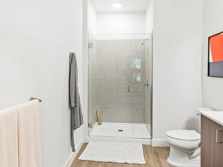 The 266 Framingham — Photo 16