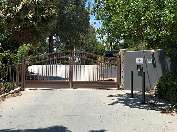 4th image of 4210 Vanetta Dr