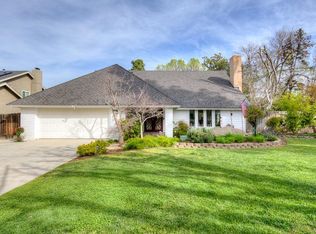 2752 W Dovewood Ln, Fresno, CA