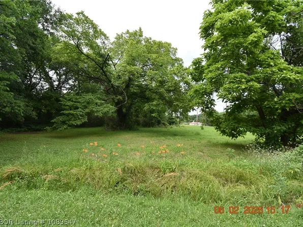 7 & 8 Leftwich St, Vian, OK 74962