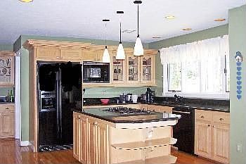 5th image of 6516 Rockland Dr