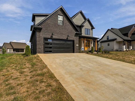 3rd image of 6521 Summer Shade Cir