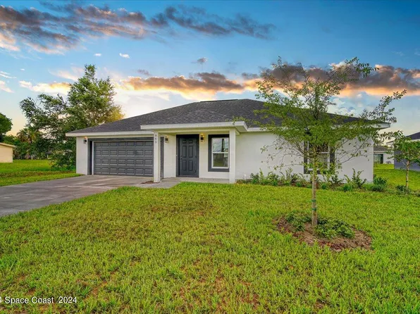 965 N Singleton Ave, Titusville, FL 32796