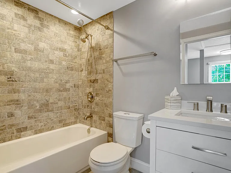 6063 Hydrangea Dr — Photo 21