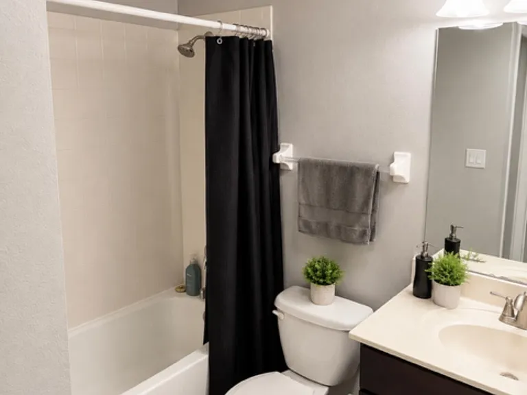 3901 Silverbell Loop #1 — Photo 4