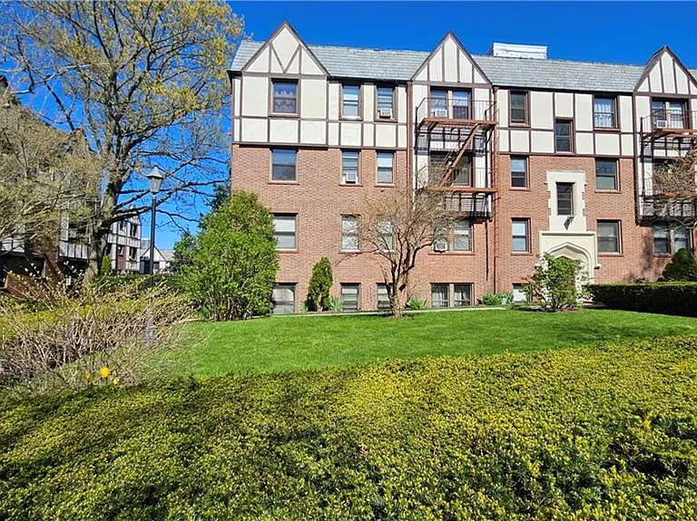3 Greenridge Ave #D7 — Photo 8