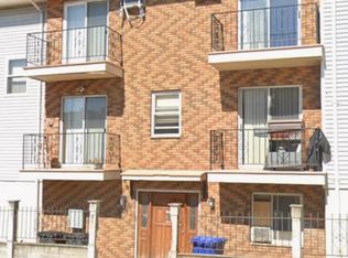 74 Logan Ave, Jersey City, NJ 07306