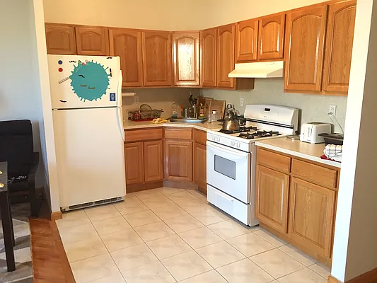 Rented by Capri Jet Realty Corp | media 42