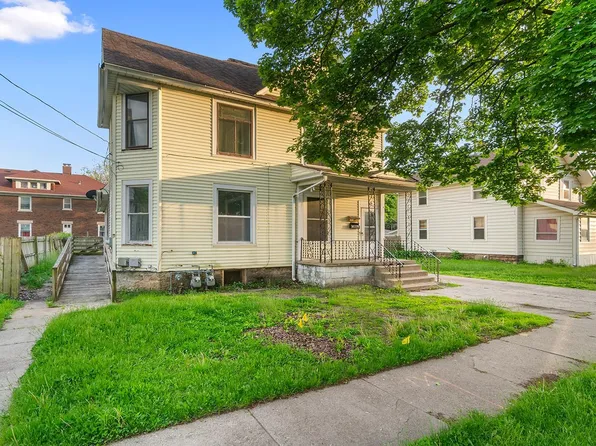 923 16th Ave, Rockford, IL 61104