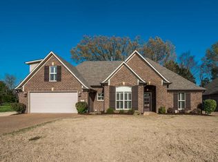 54 Mallory Dr, Jackson, TN 38305