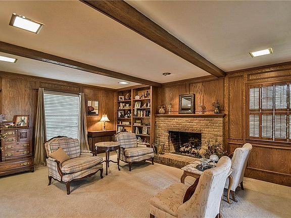 5th image of 313 Russwood Dr