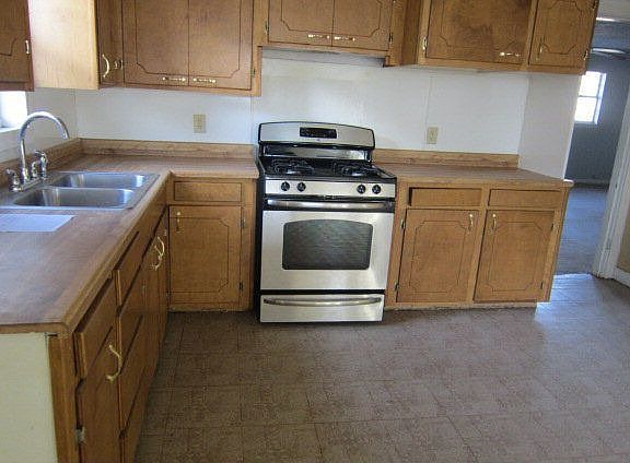 3rd image of 3604 Tanner Dr