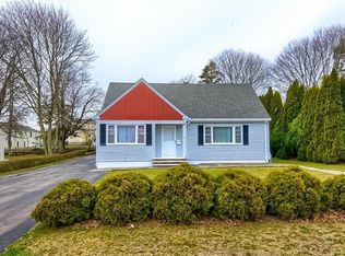 27 Woodlund Ave, Westerly, RI 02891