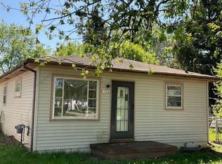 3702 Branch Rd, Flint, MI 48506