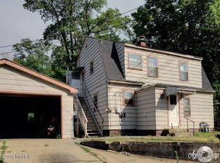 614 Vine St, Saint Joseph, MI 49085