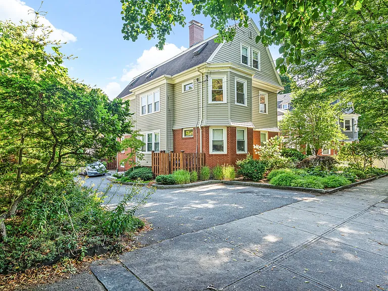 58 Forest St — Photo 30