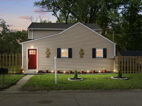 1181 Porter St, Gary, IN 46406