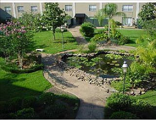 5th image of 1750 Saint Charles Ave APT 428