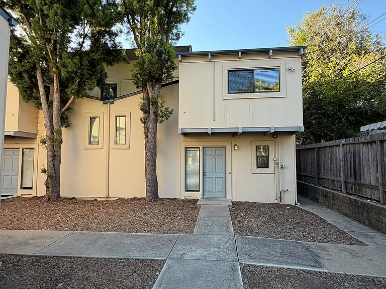 415 N Chorro St #5 — Photo 4