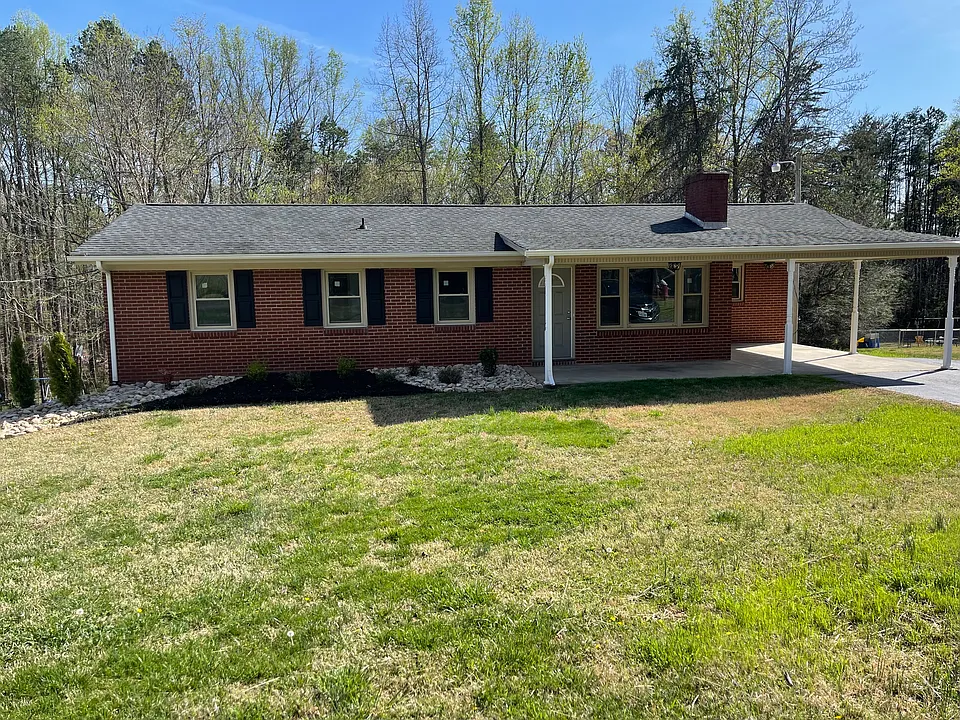 1769 Ridgecrest Dr